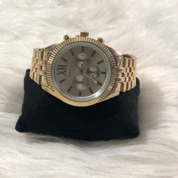 NEW - Classic Gold Watch - Picture 10 of 15